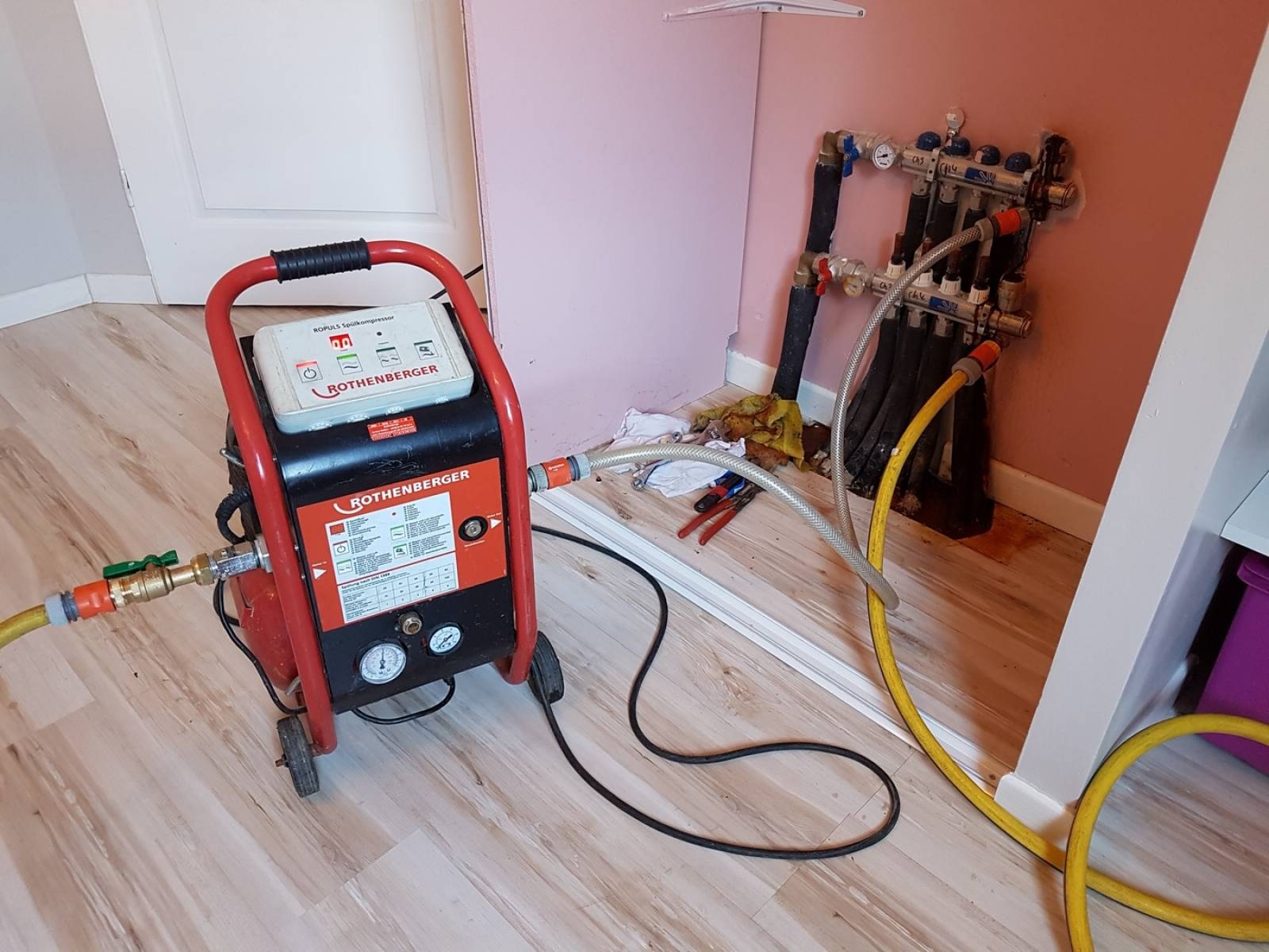 Sarıgazi Vaillant Hermetik Şofben Kombi Bakımı